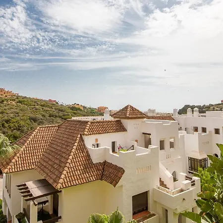 Duquesa Village 24 12 Manilva